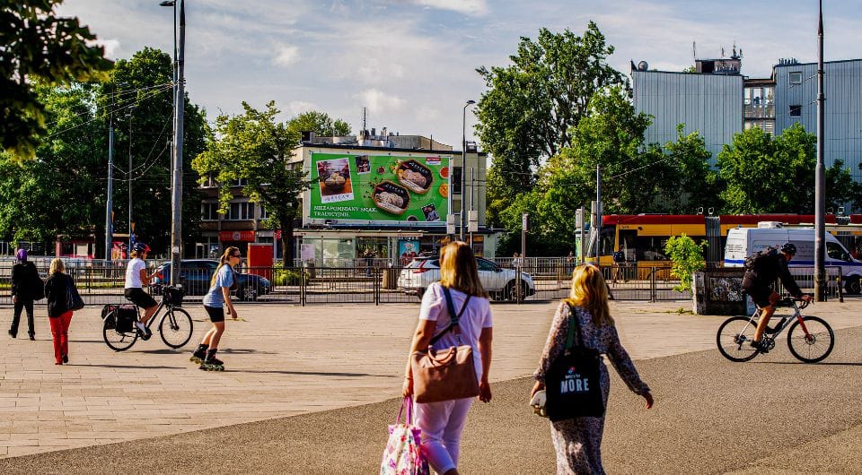 Outdoorowa kampania marki Grycan w Warszawie – duży format, letnie lody, emocjonalny przekaz